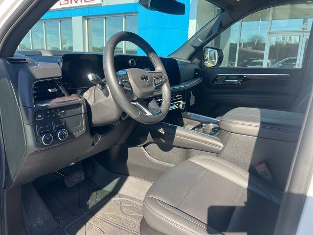 2025 Chevrolet Suburban 4WD Z71