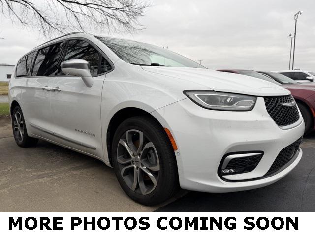 2022 Chrysler Pacifica Pinnacle AWD