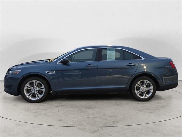 2018 Ford Taurus SEL