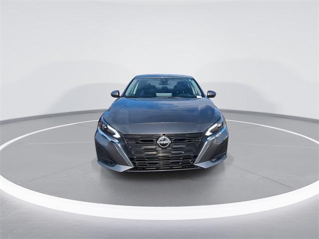 2023 Nissan Altima SL FWD