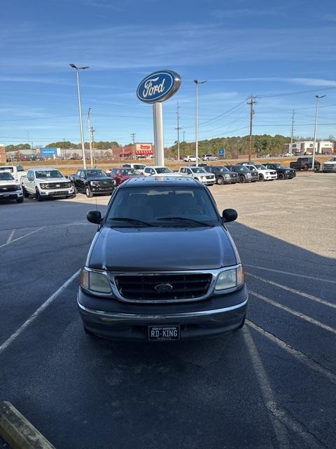 2003 Ford F-150 XLT 2003 Ford F-150 XLT