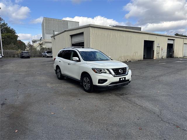 2020 Nissan Pathfinder S 4WD 2020 Nissan Pathfinder S 4WD