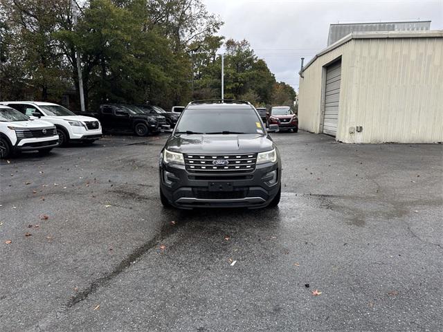 2017 Ford Explorer XLT 2017 Ford Explorer XLT