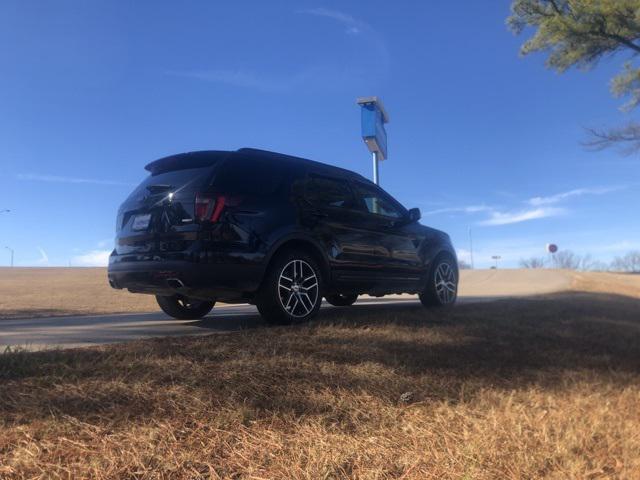 2016 Ford Explorer Sport