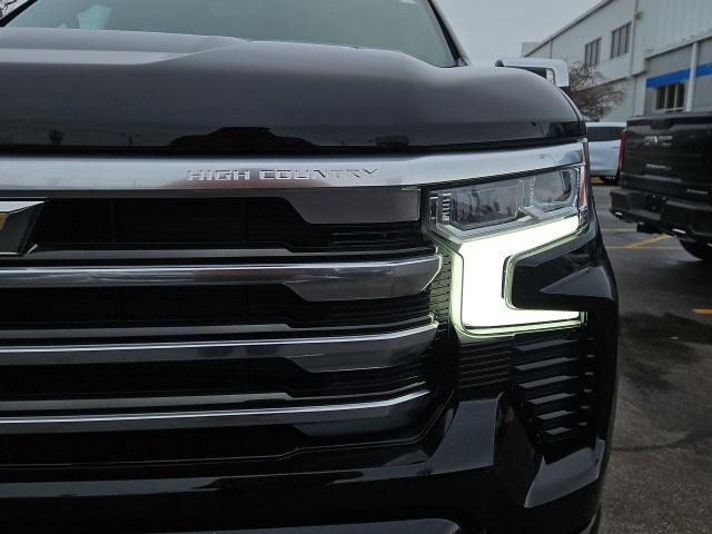 2023 Chevrolet Silverado 1500 4WD Crew Cab Standard Bed High Country 2023 Chevrolet Silverado 1500 4WD Crew Cab Standard Bed High Country