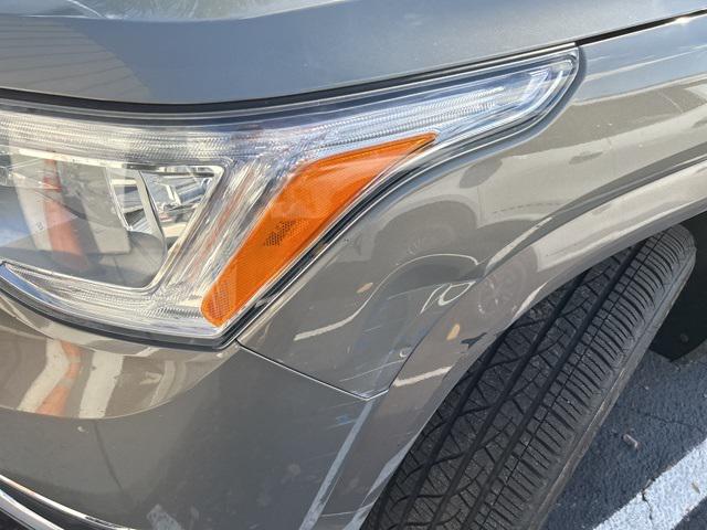 2019 GMC Acadia Denali 2019 GMC Acadia Denali