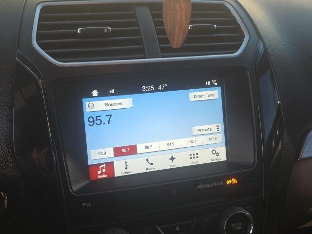 2017 Ford Explorer XLT 2017 Ford Explorer XLT