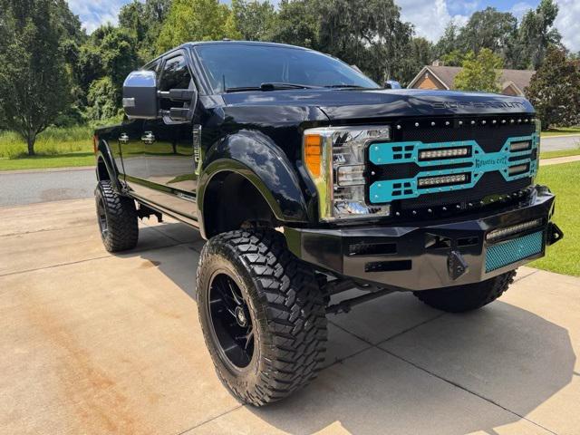 2017 Ford F-350 LARIAT 2017 Ford F-350 LARIAT