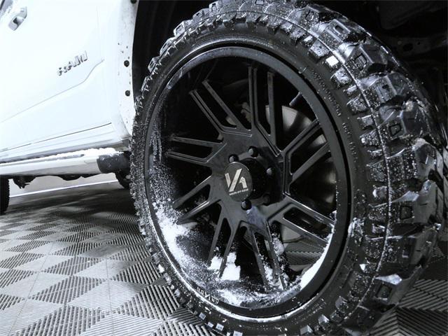 2020 RAM 1500 Laramie Crew Cab 4x4 57 Box 2020 RAM 1500 Laramie Crew Cab 4x4 57 Box