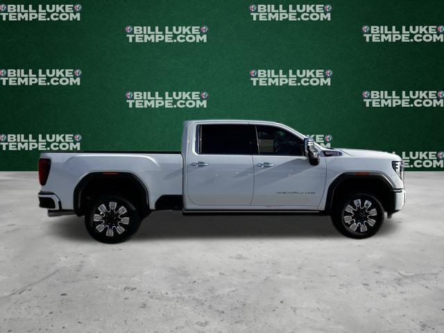 2024 GMC Sierra 2500HD 4WD Crew Cab Standard Bed Denali 2024 GMC Sierra 2500HD 4WD Crew Cab Standard Bed Denali