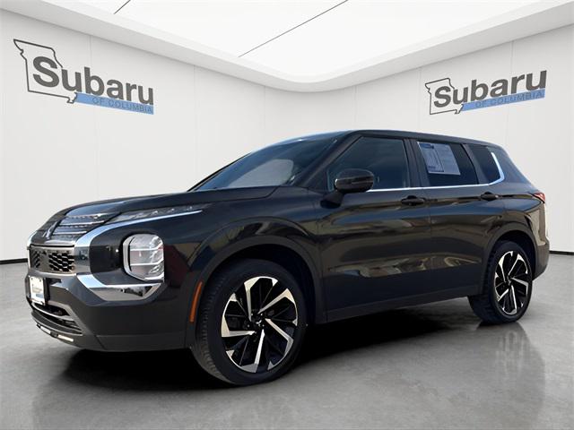 2022 Mitsubishi Outlander ES 2.5 S-AWC 2022 Mitsubishi Outlander ES 2.5 S-AWC