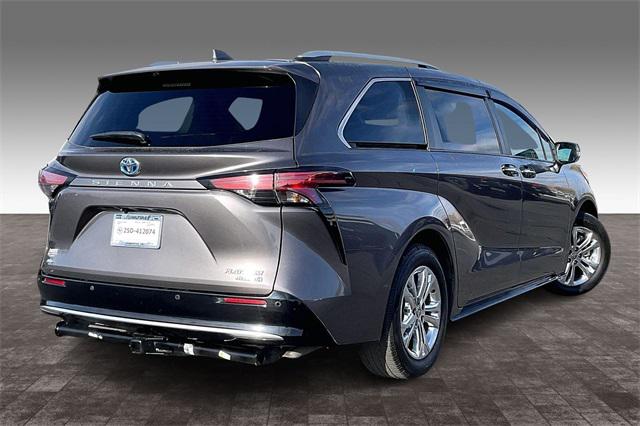 2023 Toyota Sienna Platinum