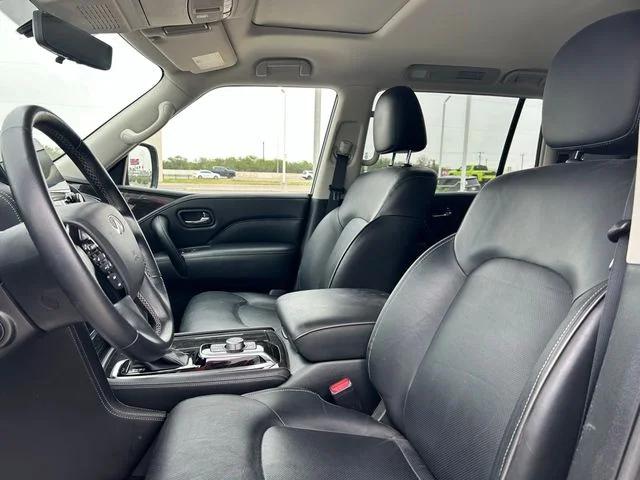 2024 INFINITI QX80 LUXE AWD