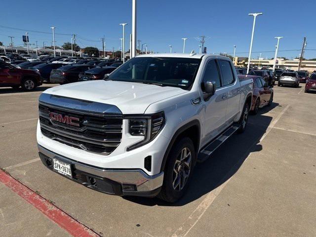 2023 GMC Sierra 1500 4WD Crew Cab Short Box SLT