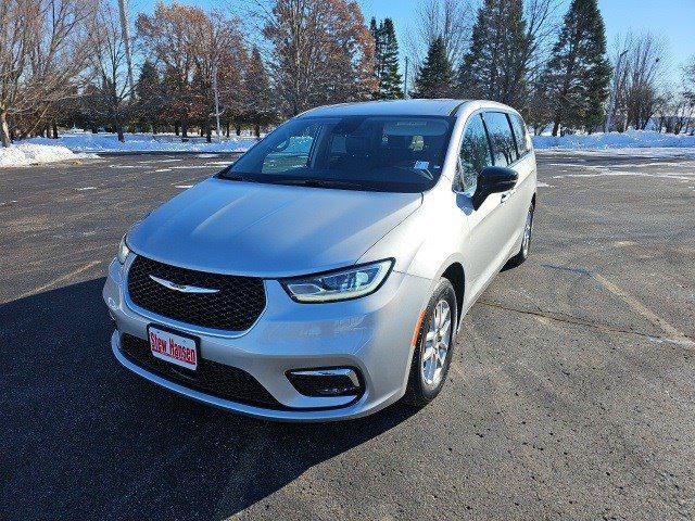 2024 Chrysler Pacifica Touring L 2024 Chrysler Pacifica Touring L