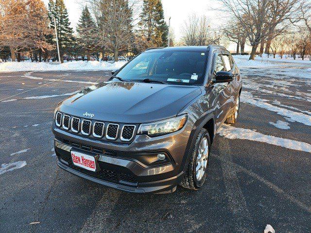 2023 Jeep Compass Latitude Lux FWD 2023 Jeep Compass Latitude Lux FWD