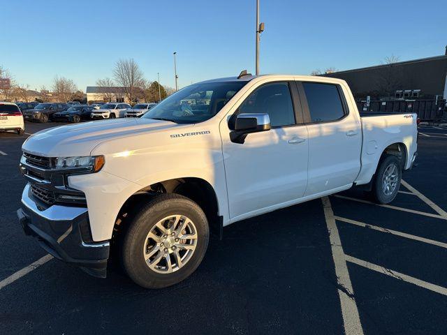 2020 Chevrolet Silverado 1500 4WD Crew Cab Short Bed LT 2020 Chevrolet Silverado 1500 4WD Crew Cab Short Bed LT