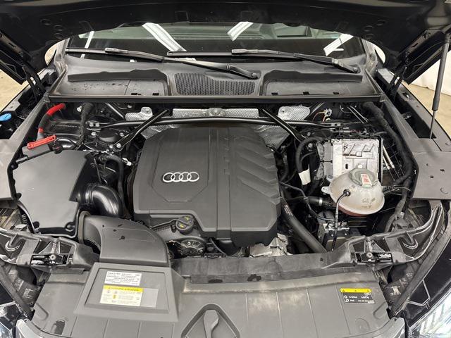 2022 Audi Q5 Prestige 45 TFSI S line quattro S tronic