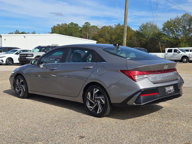 2025 Hyundai Elantra Hybrid Limited