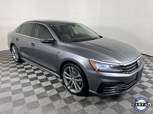 2019 Volkswagen Passat 2.0T SE R-Line 2019 Volkswagen Passat 2.0T SE R-Line