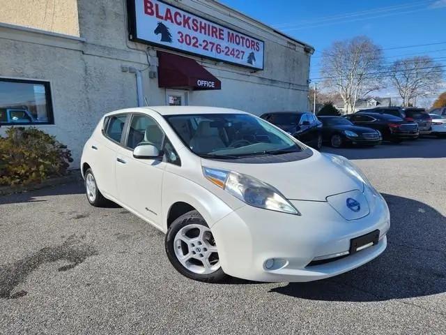 2014 Nissan LEAF SV for sale in New Castle, DE