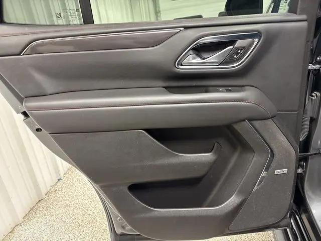 2022 Chevrolet Tahoe 4WD RST