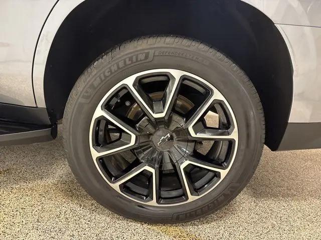 2022 Chevrolet Tahoe 4WD RST
