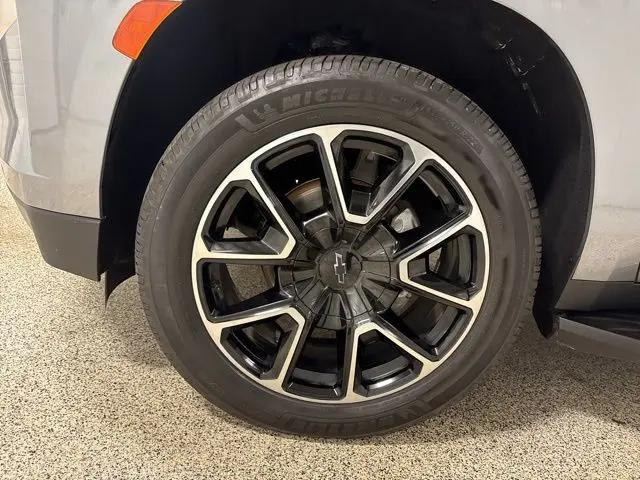 2022 Chevrolet Tahoe 4WD RST