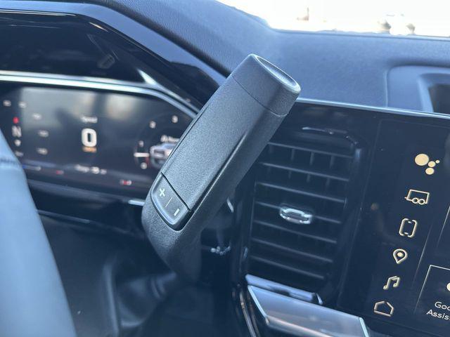 2026 GMC Sierra 2500HD Crew Cab, Standard Bed, SLT, 4WD