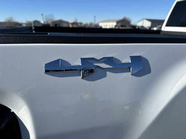 2026 GMC Sierra 2500HD Crew Cab, Standard Bed, SLT, 4WD