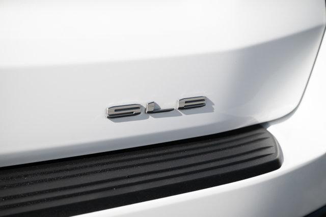 2022 GMC Yukon XL 4WD SLE