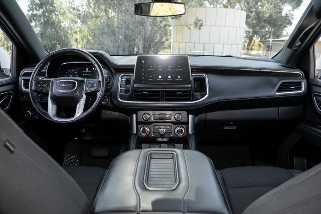 2022 GMC Yukon XL 4WD SLE