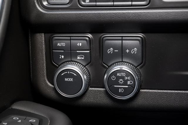 2022 GMC Yukon XL 4WD SLE