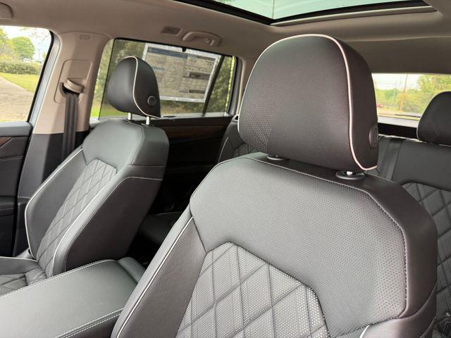 2026 Volkswagen Atlas SEL Premium R-Line