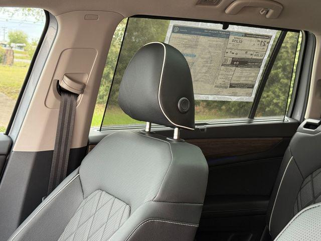 2026 Volkswagen Atlas SEL Premium R-Line