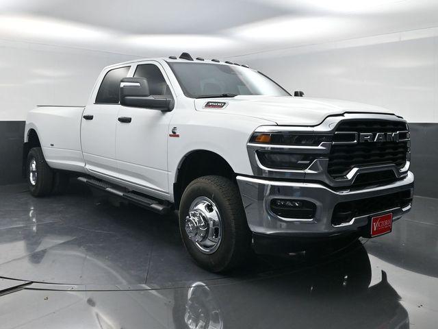 2026 Ram 3500 Tradesman Crew Cab 4x4 8' Box
