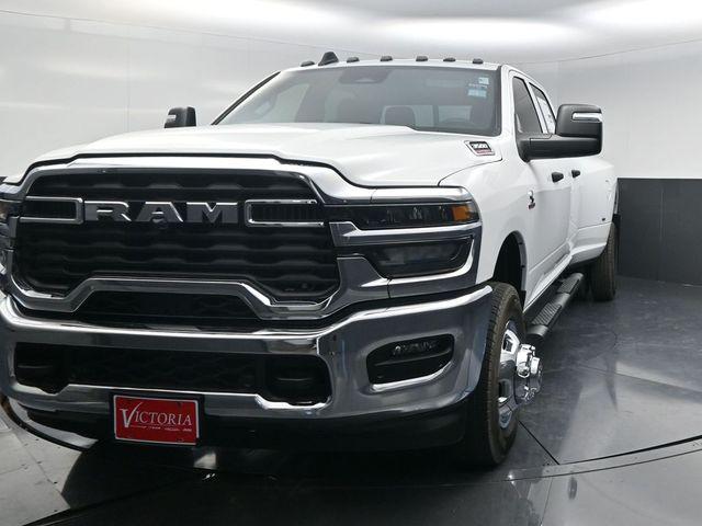 2026 Ram 3500 Tradesman Crew Cab 4x4 8' Box