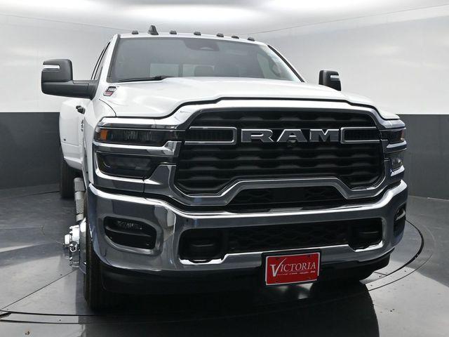 2026 Ram 3500 Tradesman Crew Cab 4x4 8' Box
