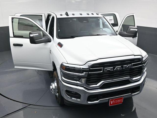 2026 Ram 3500 Tradesman Crew Cab 4x4 8' Box