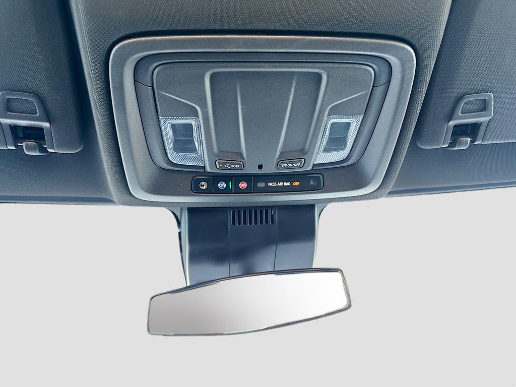 2024 Chevrolet Silverado 3500HD LT - Photo 37