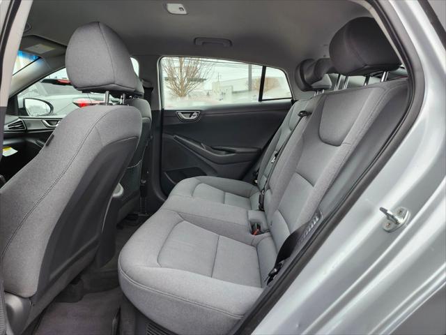 2021 Hyundai IONIQ Plug-In Hybrid SE
