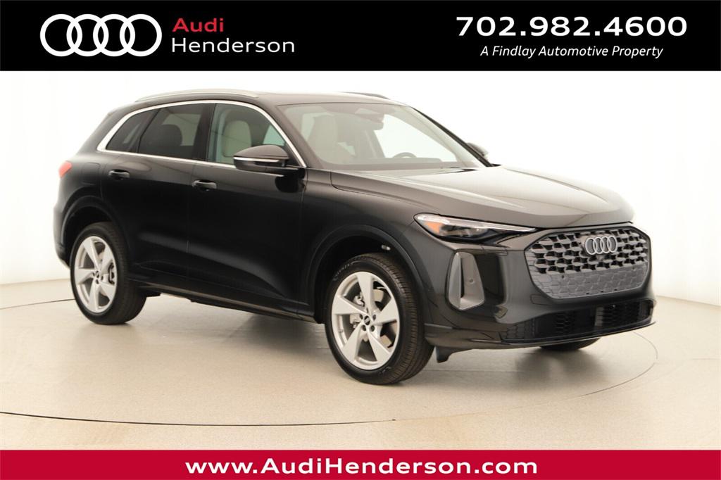 2025 Audi New Q5 Premium Plus's photo