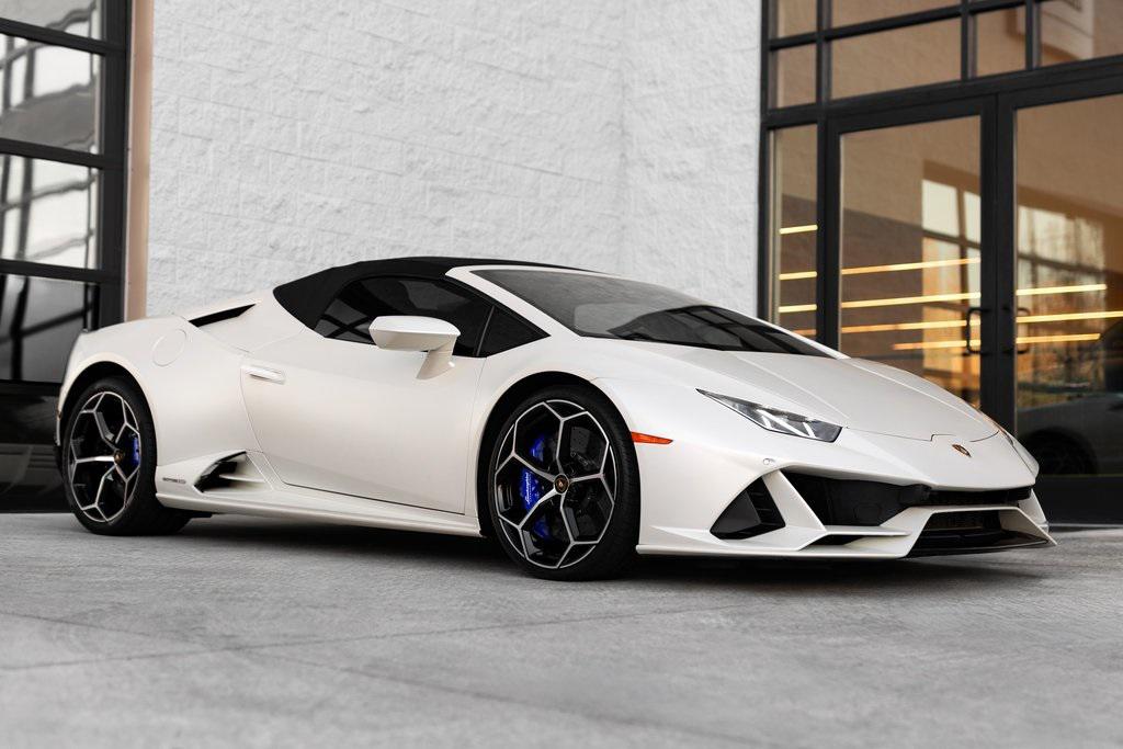 /2020 Lamborghini Huracan-EVO