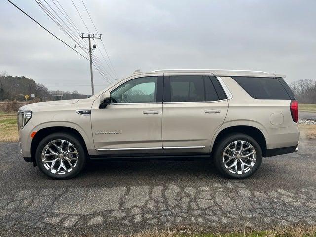 2022 GMC Yukon 4WD Denali 2022 GMC Yukon 4WD Denali