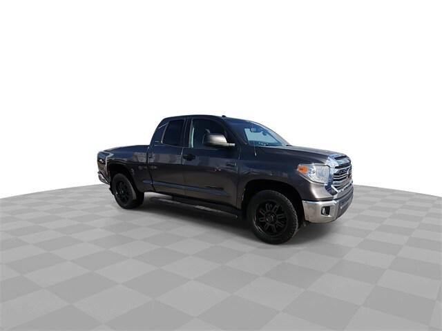 2016 Toyota Tundra SR5 5.7L V8 2016 Toyota Tundra SR5 5.7L V8