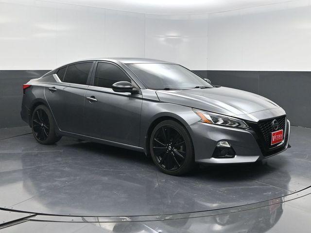2022 Nissan Altima SR FWD 2022 Nissan Altima SR FWD