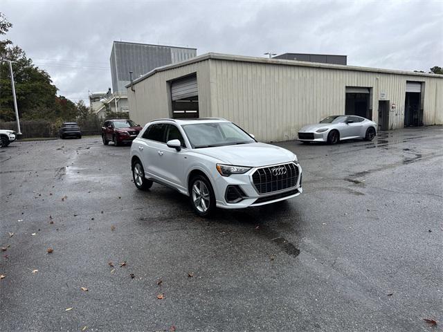 2020 Audi Q3 Premium 45 TFSI S line quattro Tiptronic 2020 Audi Q3 Premium 45 TFSI S line quattro Tiptronic
