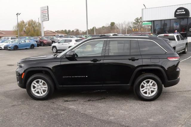 2023 Jeep Grand Cherokee Laredo 4x4