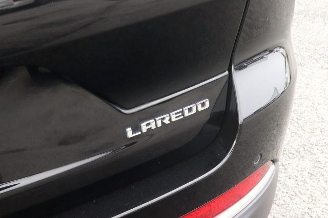 2023 Jeep Grand Cherokee Laredo 4x4