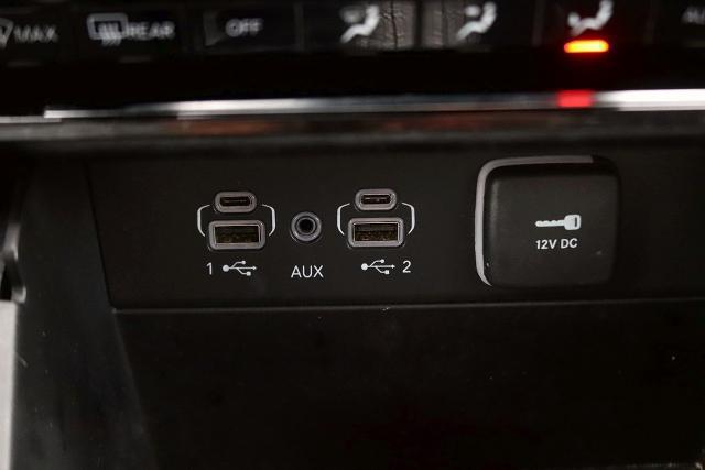 2023 Jeep Grand Cherokee Laredo 4x4